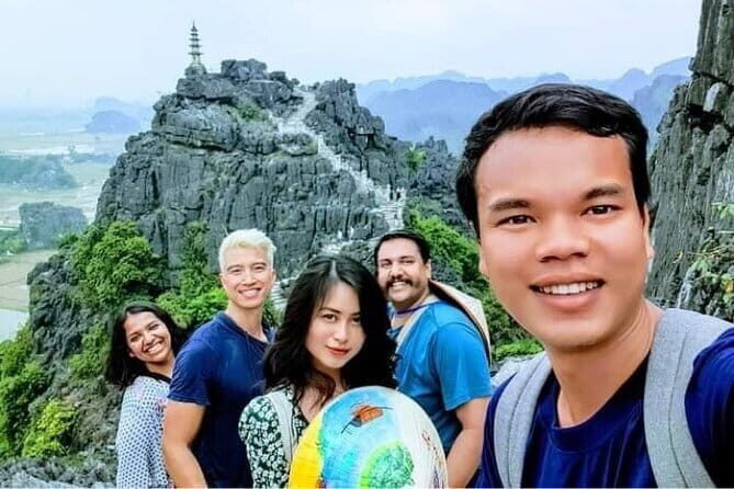 10-Day North Vietnam Cycling Adventure: From the Highland Tea Plantations of Moc Chau to the Limestone Karsts of Ha Long Bay